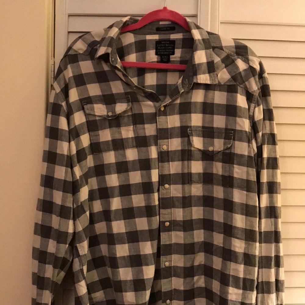⭐️Moving Sale!⭐️Lucky Brand plaid cheered flannel